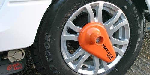 Purpleline Nemisis Ultra wheel clamp